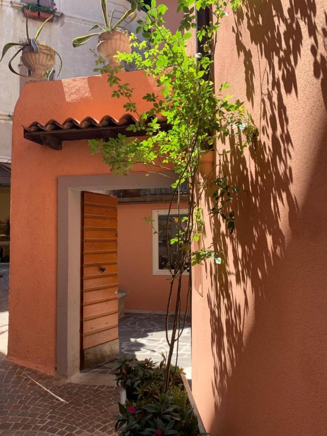 Albergo Ristorante Montebaldo Лимоне-суль-Гарда Экстерьер фото