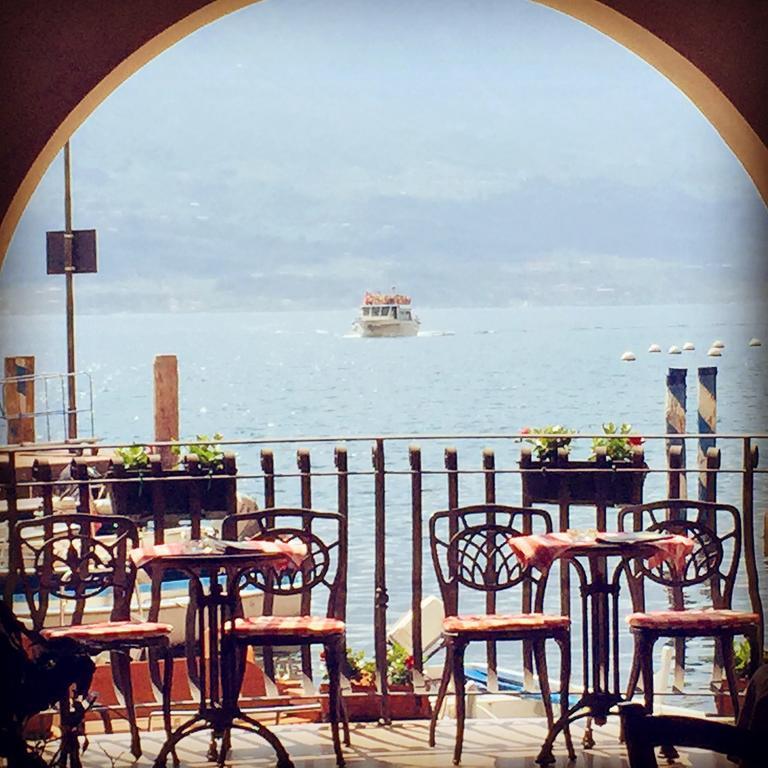 Albergo Ristorante Montebaldo Лимоне-суль-Гарда Экстерьер фото