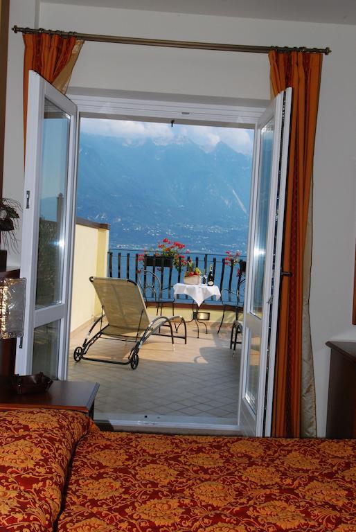 Albergo Ristorante Montebaldo Лимоне-суль-Гарда Экстерьер фото